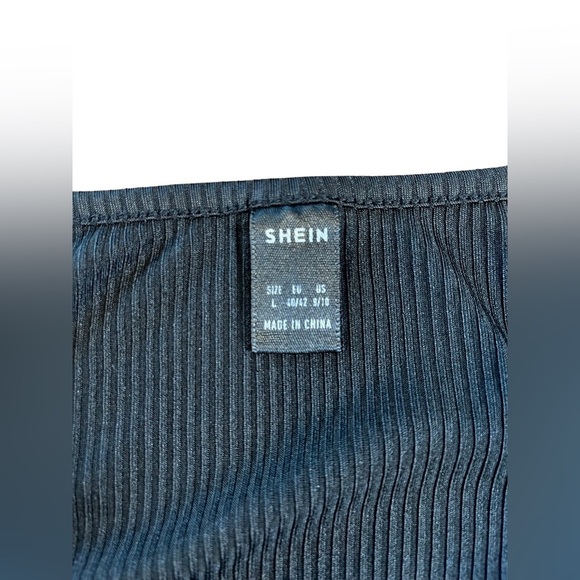 SHEIN Black Plunging Neck Cut Out Bodycon Dress Size Large - Picture 10 of 10